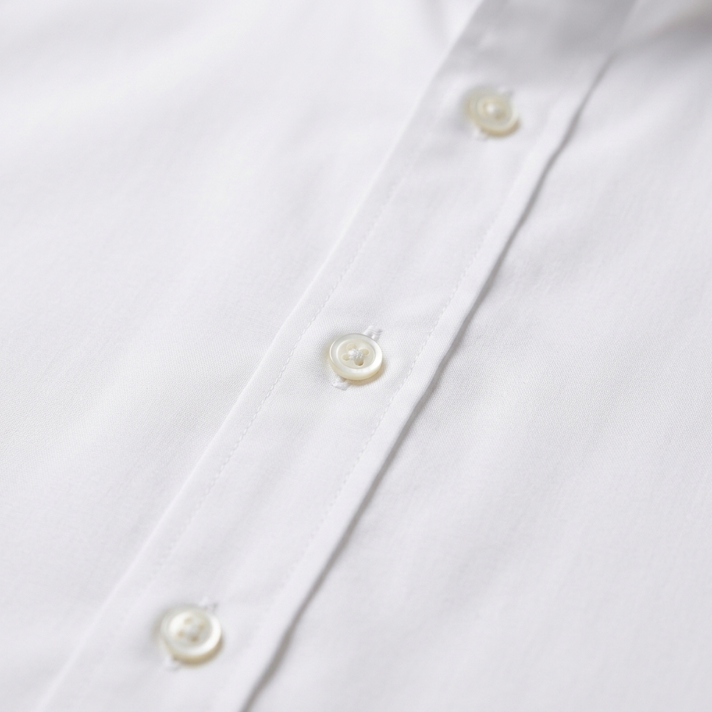Cuello con botones de la camisa
