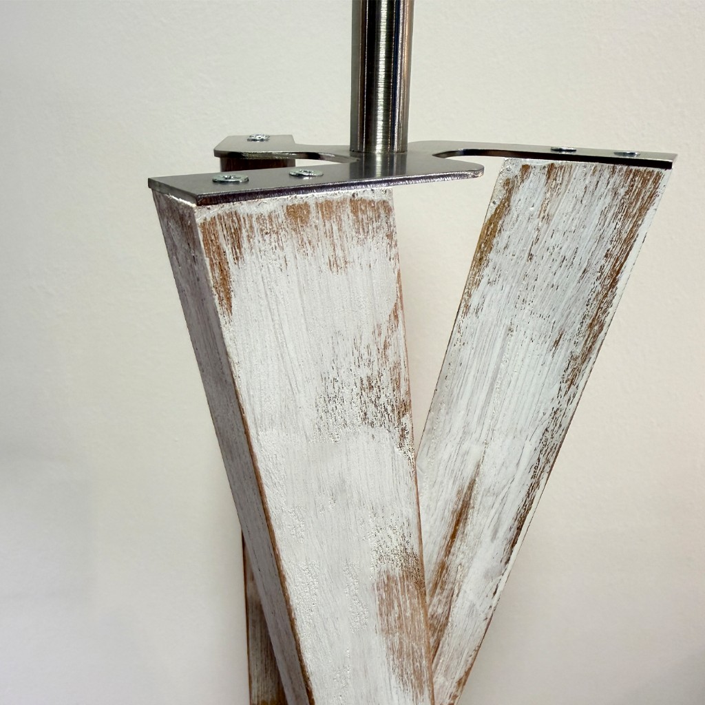 Estructura de madera maciza de paraíso de la lámpara Nika