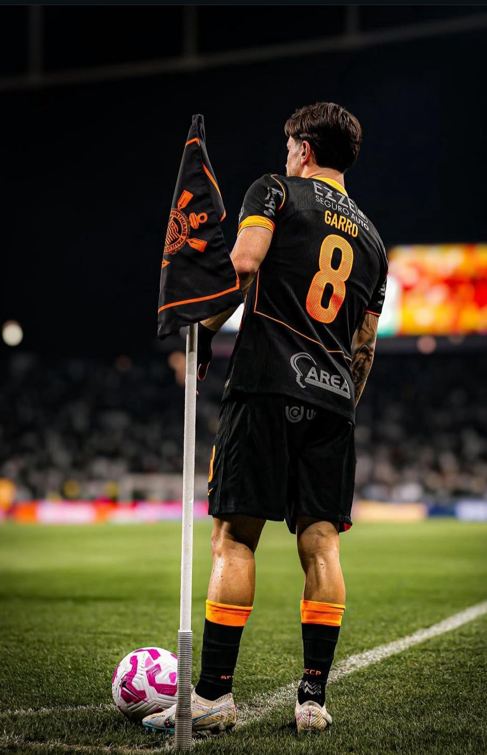 Garro con medias Calcio en partido