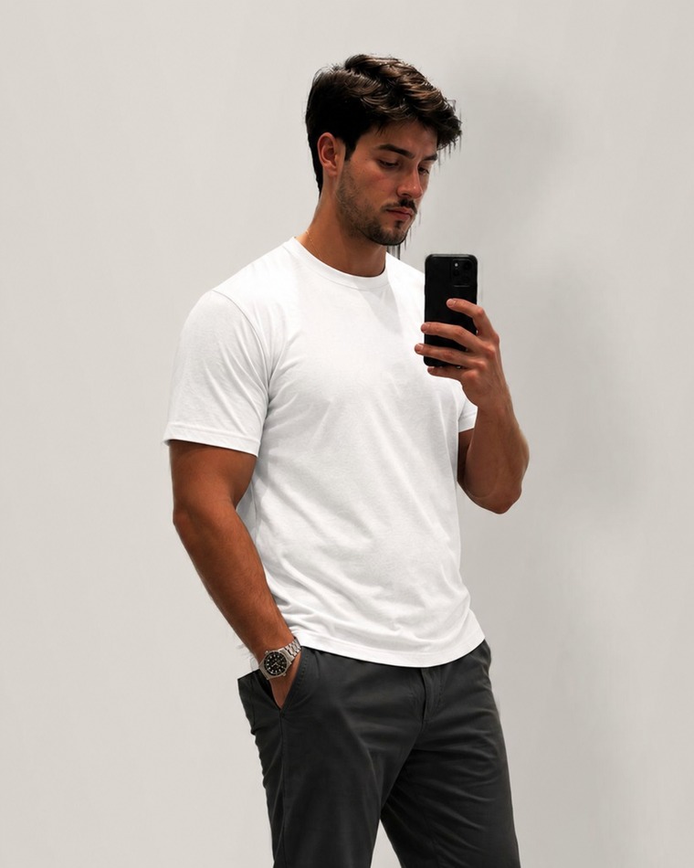 Modelo de 188 cm y 100 kg usando talle XL