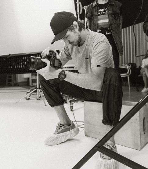 Adriano Furlanetto em produção fotográfica