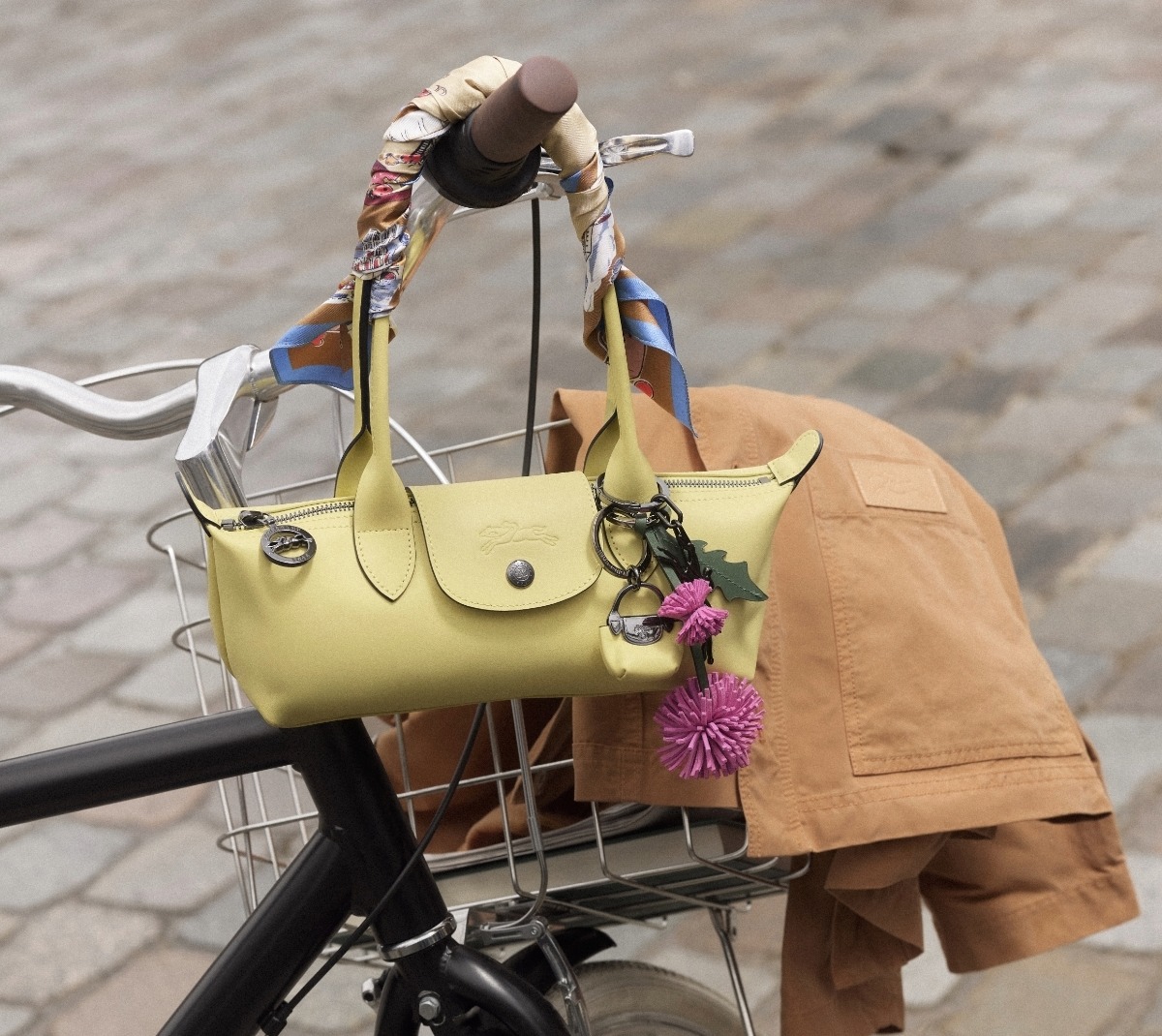 LE PLIAGE