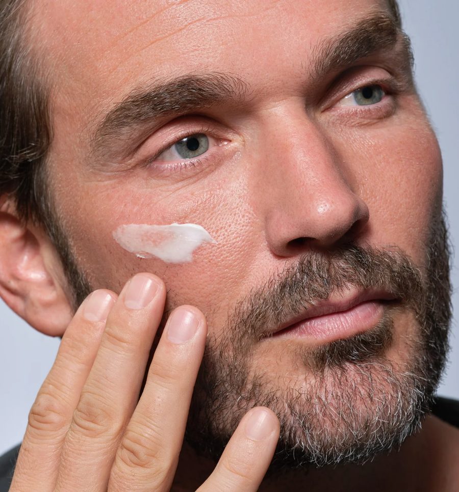 Aplicaci&oacute;n con barba