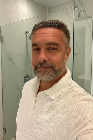 La foto que subió Omar con su reseña