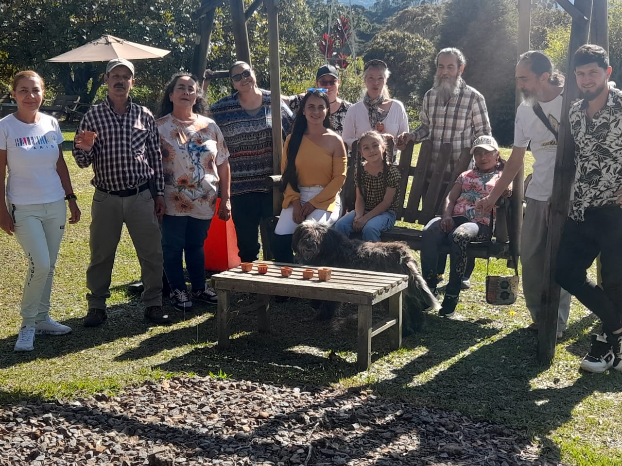 Ludobibliotk Manuel Burgos