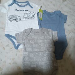 Foto de Kit 3 Bodies Manga Curta enviada por quem comprou
