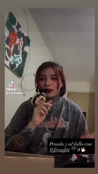 Cliente usando su producto personalizado