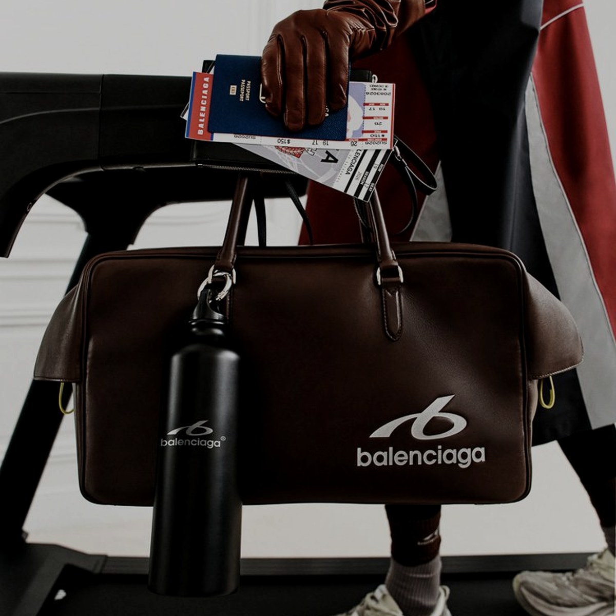 BALENCIAGA