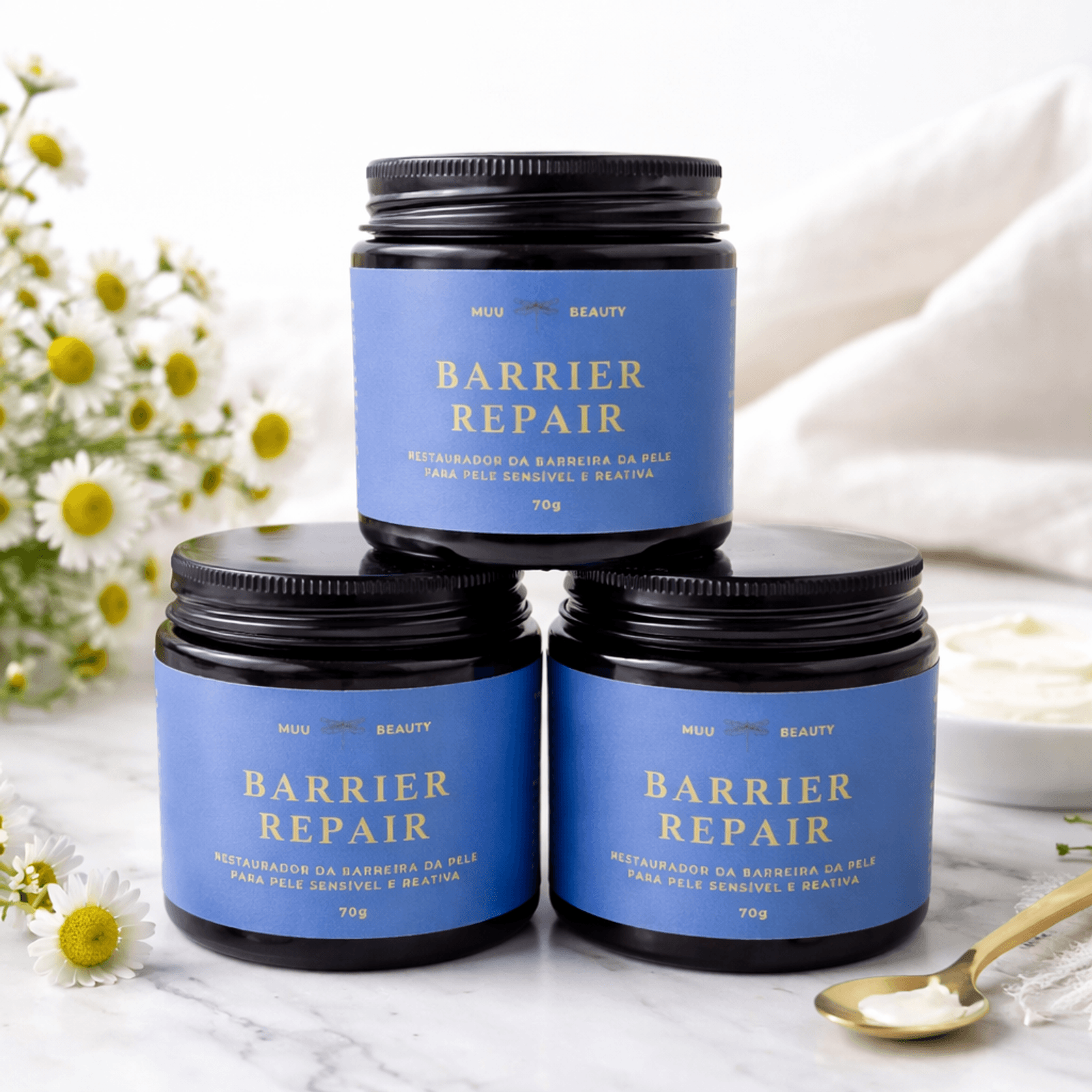 Barrier Repair Muu Beauty, potes com flores de camomila, para pele sensível