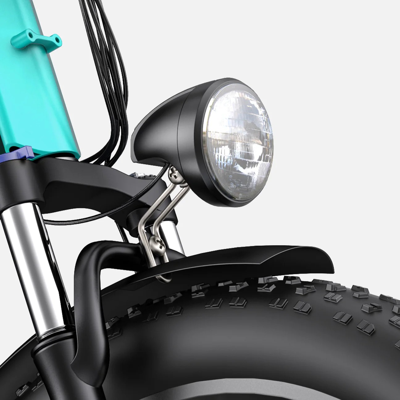 Farol em LED e luz traseira