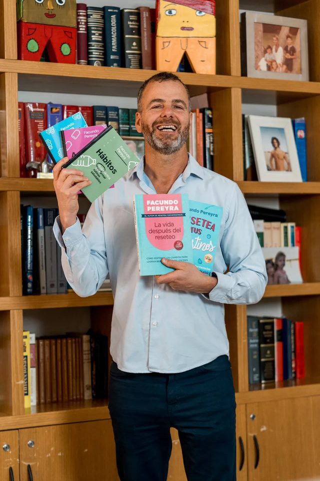 Dr. Facundo Pereyra, gastroenterólogo y creador del Programa B15