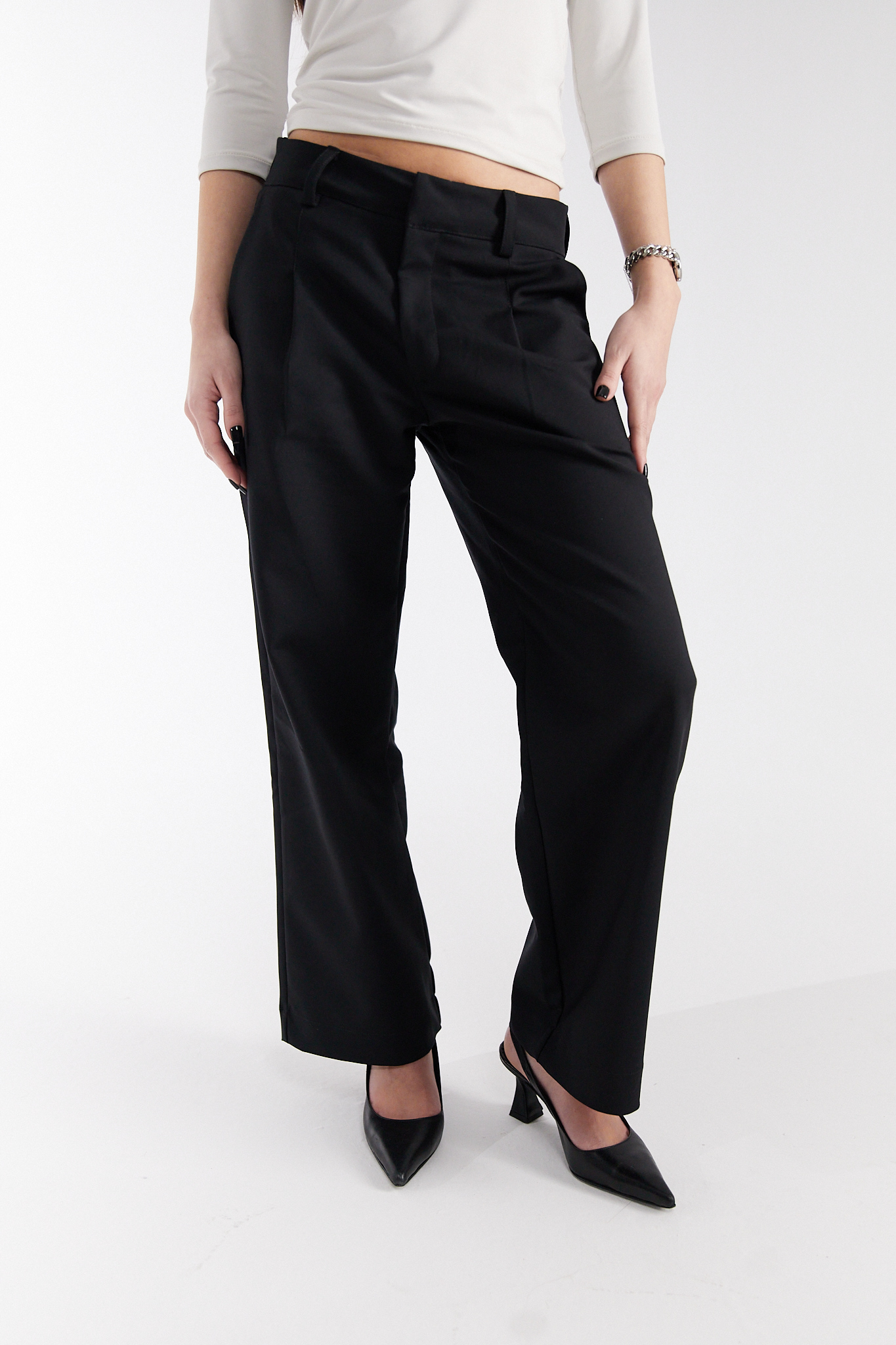 Pantal&oacute;n sastrero tiro bajo Jet Black