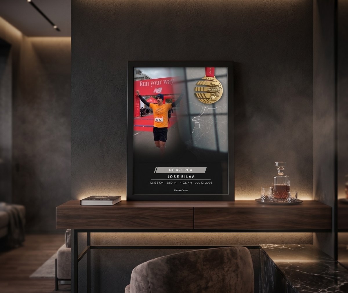 Quadro personalizado Runner Canvas com foto da prova, traçado do percurso e medalha