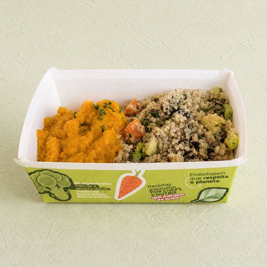 Tabulê de Quinoa e Cogumelos com Purê de Cenoura