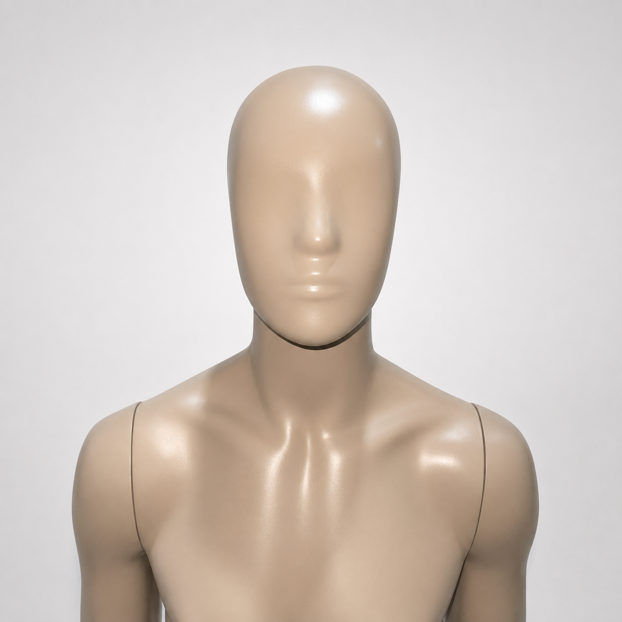 Cabeça masculina Futurista em vista frontal