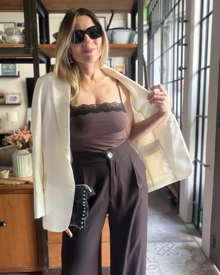 Look de Ámbar en el local de Galería Rosario