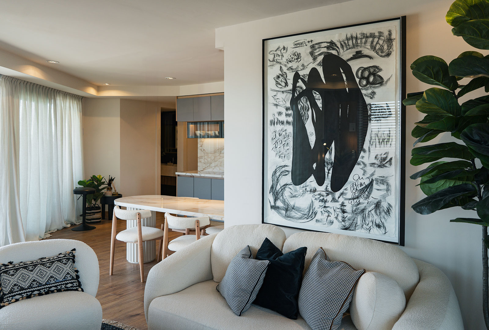 Obras de Adriana Carambia en espacios